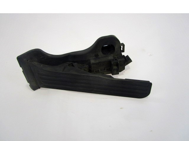 PEDALI OEM N. 1K1721503L ORIGINAL REZERVNI DEL VOLKSWAGEN PASSAT B6 3C2 3C5 BER/SW (2005 - 09/2010)  DIESEL LETNIK 2006