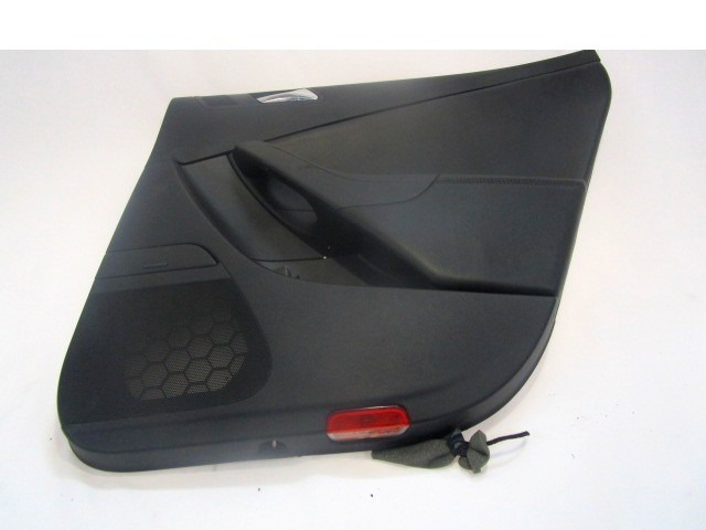 VRATNI PANEL OEM N. PNPDPVWPASSATB6SW5P ORIGINAL REZERVNI DEL VOLKSWAGEN PASSAT B6 3C2 3C5 BER/SW (2005 - 09/2010)  DIESEL LETNIK 2006