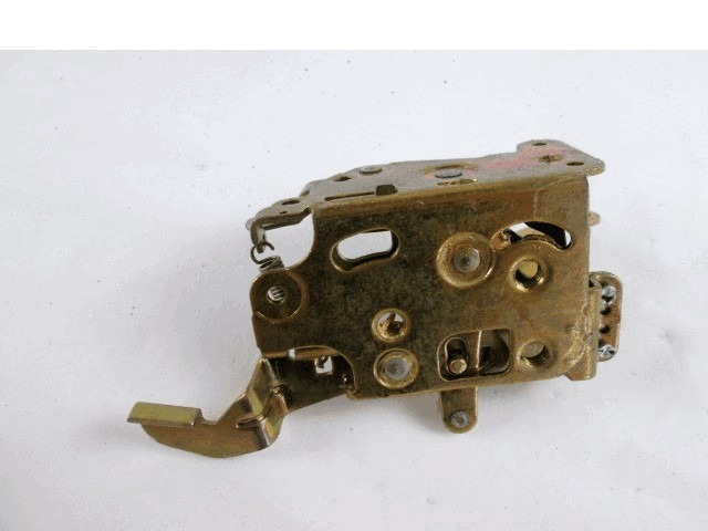 CENTRALNO ZAKLEPANJE PREDNIH LEVIH VRAT OEM N. 40/190B ORIGINAL REZERVNI DEL LANCIA THEMA 834 MK1 (1984 - 1988)BENZINA LETNIK 1988