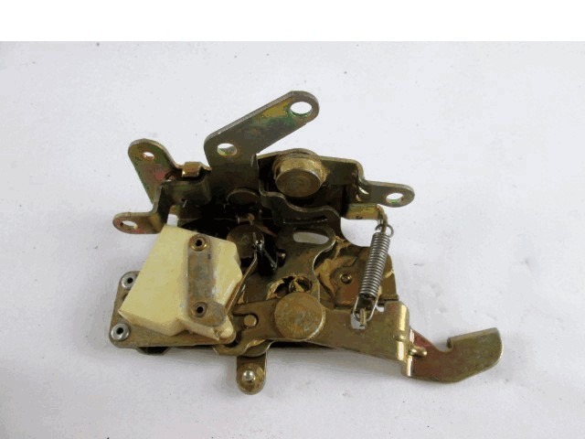 CENTRALNO ZAKLEPANJE PREDNIH LEVIH VRAT OEM N. 40/190B ORIGINAL REZERVNI DEL LANCIA THEMA 834 MK1 (1984 - 1988)BENZINA LETNIK 1988