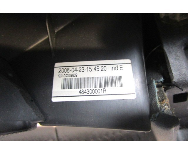 VOLAN OEM N. 484300001R ORIGINAL REZERVNI DEL RENAULT LAGUNA BT0/1 KT0/1 MK3 BER/SW (10/2007 - 08/2010) DIESEL LETNIK 2008