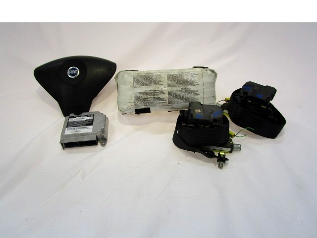 KIT AIRBAG KOMPLET OEM N. 16589 KIT AIRBAG COMPLETO ORIGINAL REZERVNI DEL FIAT MULTIPLA 186 R (2004 - 2010) BENZINA/METANO LETNIK 2006