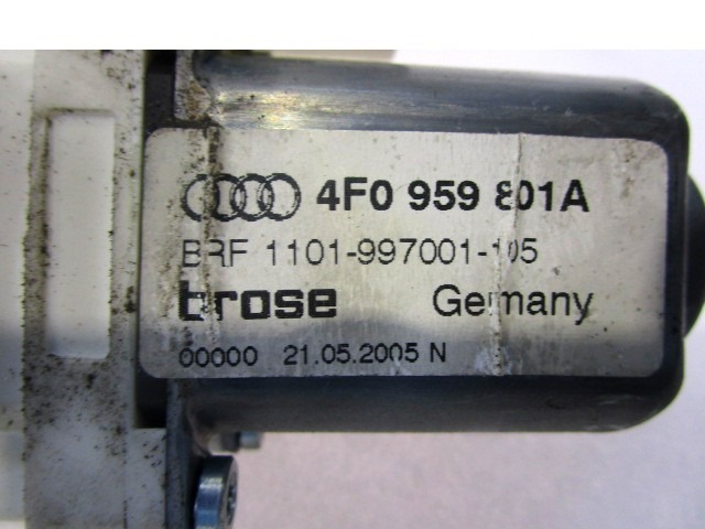 MOTORCEK ELEKTRICNEGA POMIKA ZADNJEGA STEKLA  OEM N. 4F0959801A ORIGINAL REZERVNI DEL AUDI A6 C6 4F2 4FH 4F5 BER/SW/ALLROAD (07/2004 - 10/2008) DIESEL LETNIK 2005