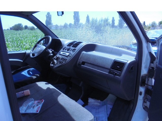 MERCEDES VITO 2.2 75KW D 5M (2001) RICAMBIO USATO 