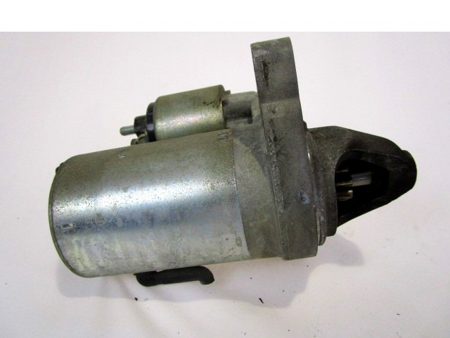 ZAGANJAC MOTORJA  OEM N. 281000Q031 ORIGINAL REZERVNI DEL TOYOTA YARIS P9 MK2 (01/2006 - 2009) BENZINA LETNIK 2006