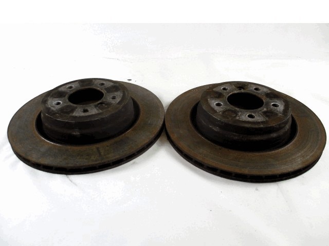 ZADNJI ZAVORNI DISKI OEM N. 34216855004 ORIGINAL REZERVNI DEL BMW SERIE 3 BER/SW/COUPE/CABRIO E90/E91/E92/E93 (2005 -2009) DIESEL LETNIK 2006