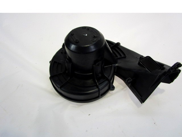 VENTILATOR  KABINE  OEM N. 13124703 ORIGINAL REZERVNI DEL OPEL MERIVA A X03 R (2006 - 2010) BENZINA/GPL LETNIK 2010