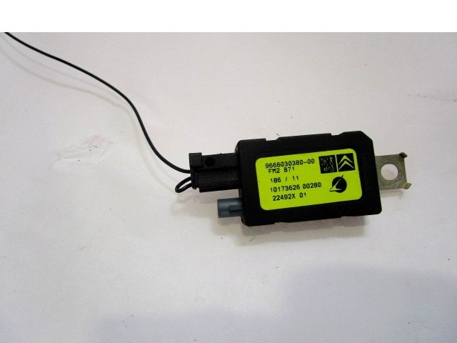 OJACEVALEC / ANTENA OEM N. 9666030380 ORIGINAL REZERVNI DEL CITROEN C4 MK2 (2010 - 2018) DIESEL LETNIK 2011