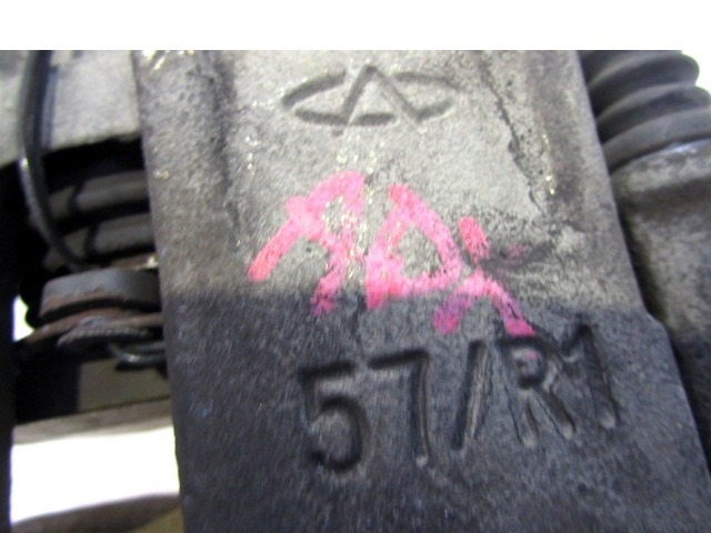 SPREDNJE DESNE ZAVORNE CELJUSTI  OEM N. 720050014 ORIGINAL REZERVNI DEL DR 5 (2007 - 07/2014) BENZINA/GPL LETNIK 2010