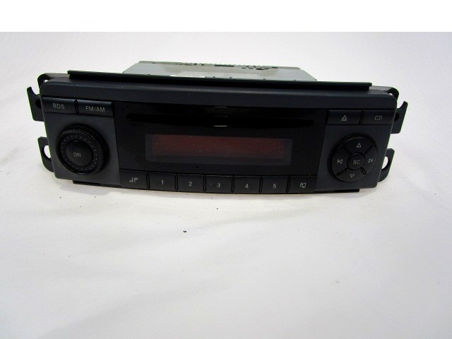 RADIO CD / OJACEVALNIK / IMETNIK HIFI OEM N. A4548200379 ORIGINAL REZERVNI DEL SMART FORFOUR 454 MK1 (2004 - 2006) BENZINA LETNIK 2005