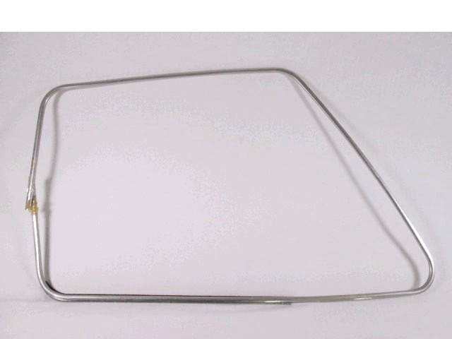 OKRASNE LETVE IN PROFILI SPREDNJIH VRAT OEM N. 25/24 ORIGINAL REZERVNI DEL FIAT 238 (1967 - 1983)BENZINA LETNIK 1967