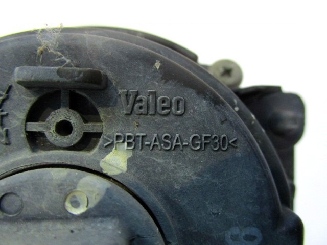 DESNA MEGLENKA OEM N. L08151680A ORIGINAL REZERVNI DEL MAZDA MPV LW MK2 (1999 - 2006) DIESEL LETNIK 2004