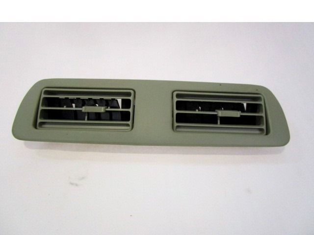 CENTRALNE PREZRACEVALNE SOBE  OEM N. LC7361810 ORIGINAL REZERVNI DEL MAZDA MPV LW MK2 (1999 - 2006) DIESEL LETNIK 2004