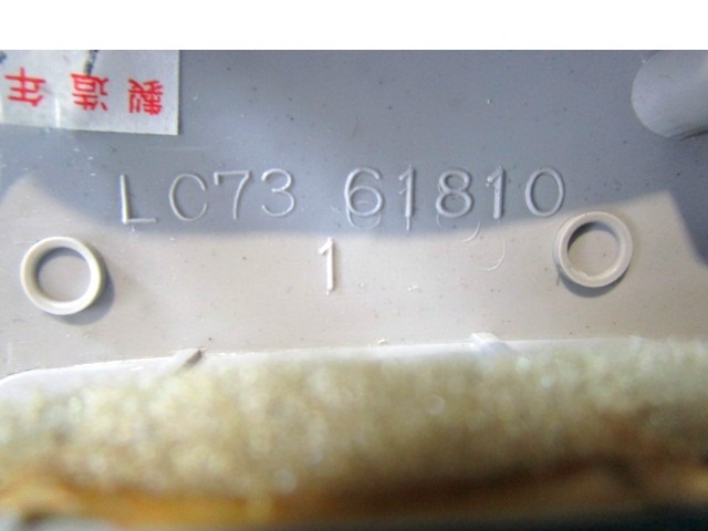 CENTRALNE PREZRACEVALNE SOBE  OEM N. LC7361810 ORIGINAL REZERVNI DEL MAZDA MPV LW MK2 (1999 - 2006) DIESEL LETNIK 2004