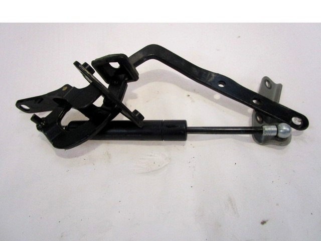 PANTI PRTLJAZNIH VRAT OEM N. 8643038 ORIGINAL REZERVNI DEL VOLVO V70 MK2 285 (2000 - 2007) DIESEL LETNIK 2003