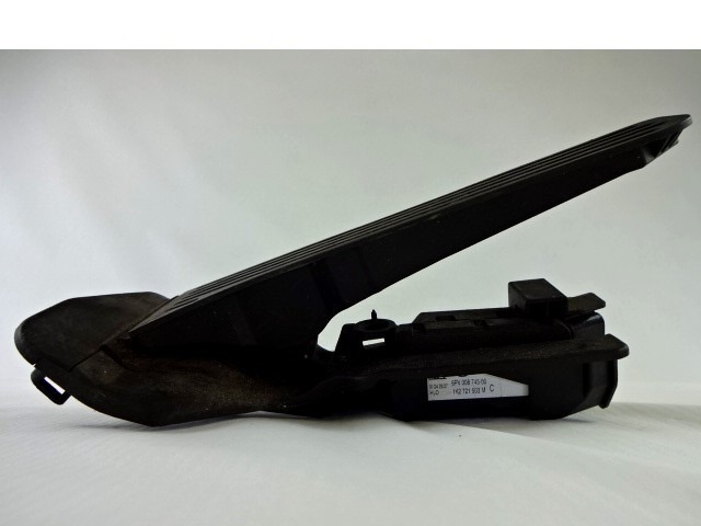 PEDALI OEM N. 1K2721503M ORIGINAL REZERVNI DEL VOLKSWAGEN PASSAT B6 3C2 3C5 BER/SW (2005 - 09/2010)  DIESEL LETNIK 2007