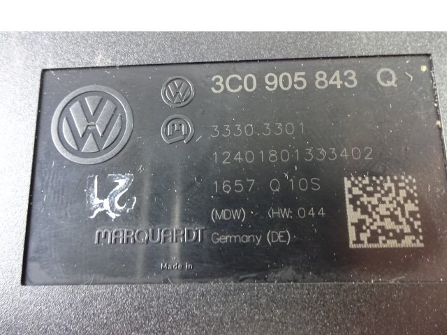 KLJUCAVNICA VZIGA/KLJUC ZA VZIG OEM N. 3C0905843Q ORIGINAL REZERVNI DEL VOLKSWAGEN PASSAT B6 3C2 3C5 BER/SW (2005 - 09/2010)  DIESEL LETNIK 2007