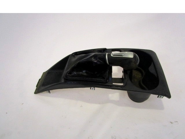 OEM N. 6J0711113 ORIGINAL REZERVNI DEL SEAT IBIZA 6J5 6P1 MK4 BER/SW (2008 - 2012)BENZINA LETNIK 2012