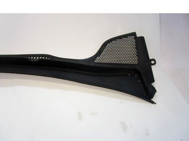 RE?ETKA POD VETROBRANSKIM STEKLOM OEM N. 6J1853185A ORIGINAL REZERVNI DEL SEAT IBIZA 6J5 6P1 MK4 BER/SW (2008 - 2012)BENZINA LETNIK 2012