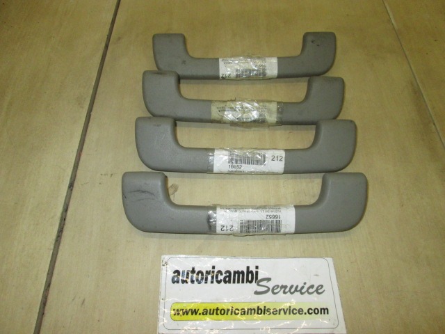 NOTRANJI ROCAJ OEM N. 4B0857607B ORIGINAL REZERVNI DEL AUDI A6 C5 R 4B5 4B2 BER/SW/ALLROAD (2001 - 2004)DIESEL LETNIK 2002