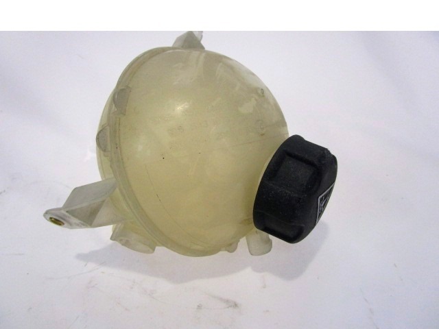 HLADILNA VODA ZA RADIJATORJE OEM N. 1323Y8 ORIGINAL REZERVNI DEL CITROEN C4 PICASSO/GRAND PICASSO MK1 (2006 - 08/2013) DIESEL LETNIK 2011