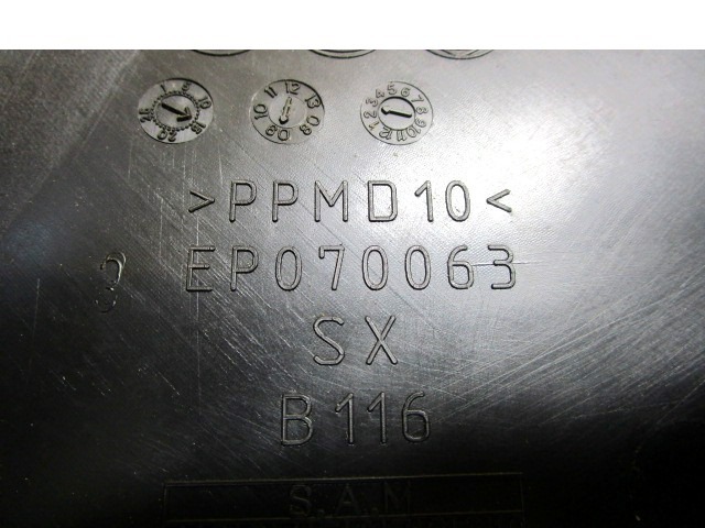 NOTRANJA OBLOGA ZADNJEGA BOKA  OEM N. 156099540 ORIGINAL REZERVNI DEL ALFA ROMEO MITO 955 (2008 - 2018) DIESEL LETNIK 2009