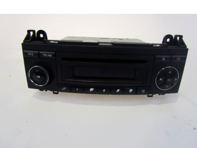 RADIO CD / OJACEVALNIK / IMETNIK HIFI OEM N. A1698702389 ORIGINAL REZERVNI DEL MERCEDES CLASSE A W169 5P C169 3P R (05/2008 - 2012) BENZINA LETNIK 2009