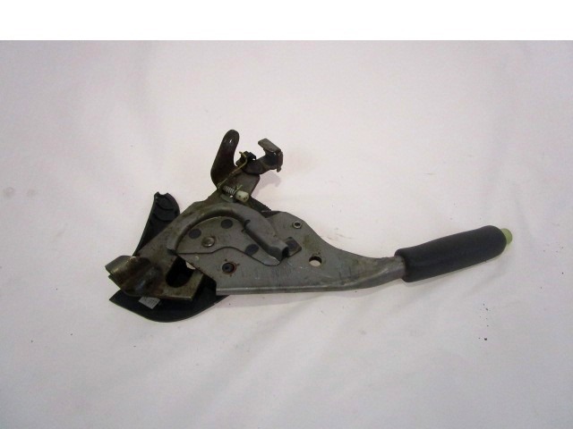 OEM N. LC62-44-010F ORIGINAL REZERVNI DEL MAZDA MPV LW MK2 (1999 - 2006) DIESEL LETNIK 2002