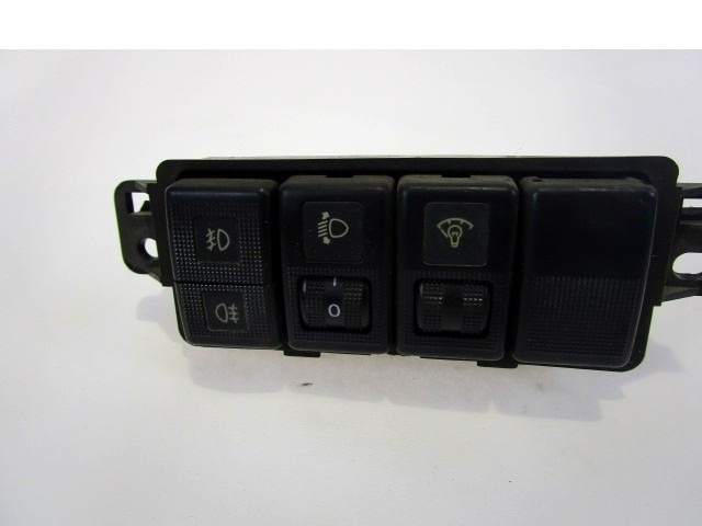 GLAVNO STIKALO LUCI OEM N. LC64666F0 ORIGINAL REZERVNI DEL MAZDA MPV LW MK2 (1999 - 2006) DIESEL LETNIK 2002