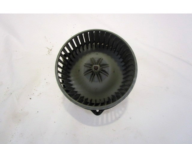 VENTILATOR  KABINE  OEM N. 194000-5102 ORIGINAL REZERVNI DEL MAZDA MPV LW MK2 (1999 - 2006) DIESEL LETNIK 2002