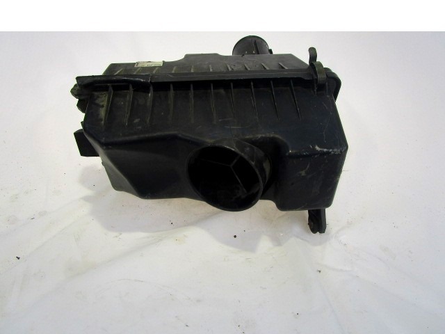 FILTAR ZRAKA OEM N. L33613320 ORIGINAL REZERVNI DEL MAZDA MPV LW MK2 (1999 - 2006) DIESEL LETNIK 2002