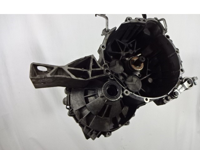 ROCNI MENJALNIK OEM N. 1023822 ORIGINAL REZERVNI DEL VOLVO V70 MK2 285 (2000 - 2007) DIESEL LETNIK 2003