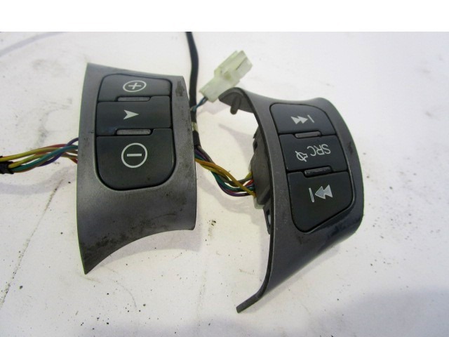 MULTIFUNKCIJSKI VOLAN OEM N.  ORIGINAL REZERVNI DEL DR 5 (2007 - 07/2014) BENZINA/GPL LETNIK 2008