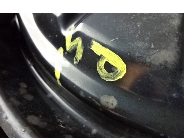 ZADNJI LEVI NOSILEC KOLES/PESTO OEM N. 8V0598611A ORIGINAL REZERVNI DEL VOLKSWAGEN GOLF PLUS 5M1 521 MK1 (2004 - 2009) BENZINA LETNIK 2006