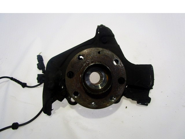 LEVI VRTLJIVI LEZAJ / PESTO KOLESA Z LEZAJEM SPREDAJ OEM N. 51776380 51881463 ORIGINAL REZERVNI DEL FIAT PUNTO EVO 199 (2009 - 2012)  DIESEL LETNIK 2010
