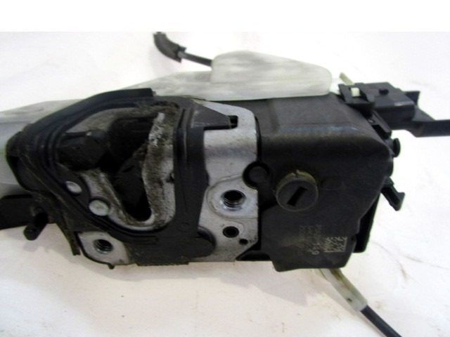 CENTRALNO ZAKLEPANJE PREDNIH LEVIH VRAT OEM N. 9800618280 ORIGINAL REZERVNI DEL CITROEN C5 RD TD MK2 /TOURER/CROSS TOURER (2008 - 2017) DIESEL LETNIK 2011