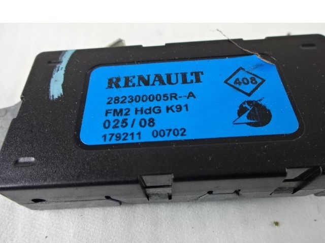 OJACEVALEC / ANTENA OEM N. 282300005R ORIGINAL REZERVNI DEL RENAULT LAGUNA BT0/1 KT0/1 MK3 BER/SW (10/2007 - 08/2010) DIESEL LETNIK 2008