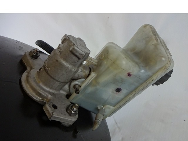 SERVO OJACEVALNIK ZAVOR S PUMPO OEM N. 472100002R ORIGINAL REZERVNI DEL RENAULT LAGUNA BT0/1 KT0/1 MK3 BER/SW (10/2007 - 08/2010) DIESEL LETNIK 2008