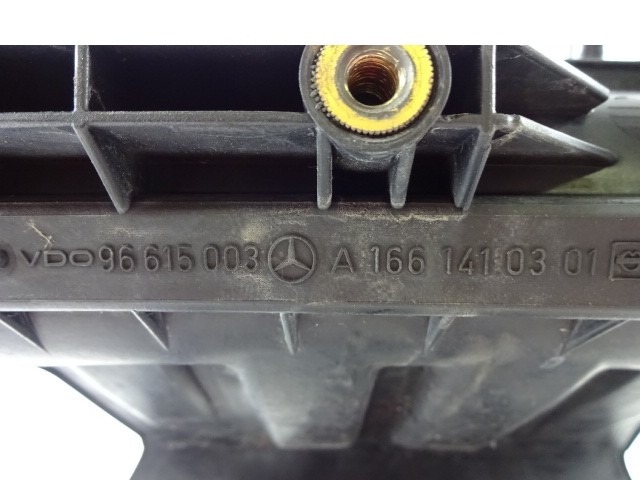 SESALNI KOLEKTOR OEM N. A1661410301 ORIGINAL REZERVNI DEL MERCEDES CLASSE A W168 V168 R (2001 - 2005) BENZINA LETNIK 2001