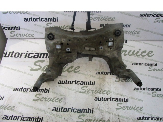SPREDNJA OS/NOSILEC MOTORJA OEM N. 544012899R ORIGINAL REZERVNI DEL RENAULT MEGANE MK3 BZ0/1 B3 DZ0/1 KZ0/1 BER/SPORTOUR/ESTATE (2009 - 2015) BENZINA LETNIK 2010