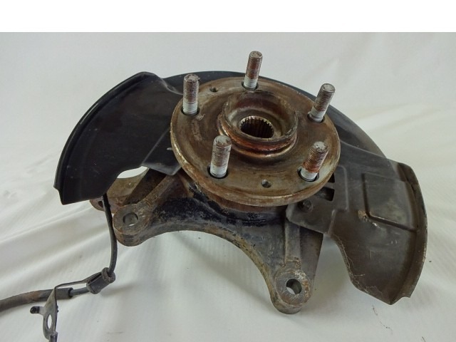 LEVI VRTLJIVI LEZAJ / PESTO KOLESA Z LEZAJEM SPREDAJ OEM N. 722010035 ORIGINAL REZERVNI DEL DR 5 (2007 - 07/2014) BENZINA/GPL LETNIK 2008
