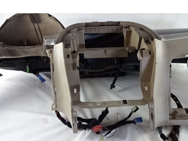 ARMATURNA PLOSCA OEM N. 742010017 ORIGINAL REZERVNI DEL DR 5 (2007 - 07/2014) BENZINA/GPL LETNIK 2008