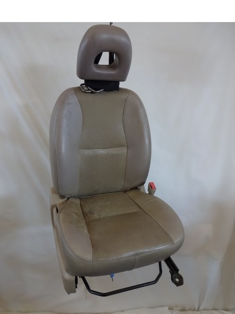 SPREDNJI DESNI SEDE? BLAGO OEM N. SEADPDR5SV5P ORIGINAL REZERVNI DEL DR 5 (2007 - 07/2014) BENZINA/GPL LETNIK 2008