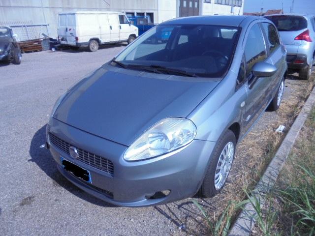 FIAT GRANDE PUNTO 1.3 D 66KW 6M 5P (2009) RICAMBIO USATO 