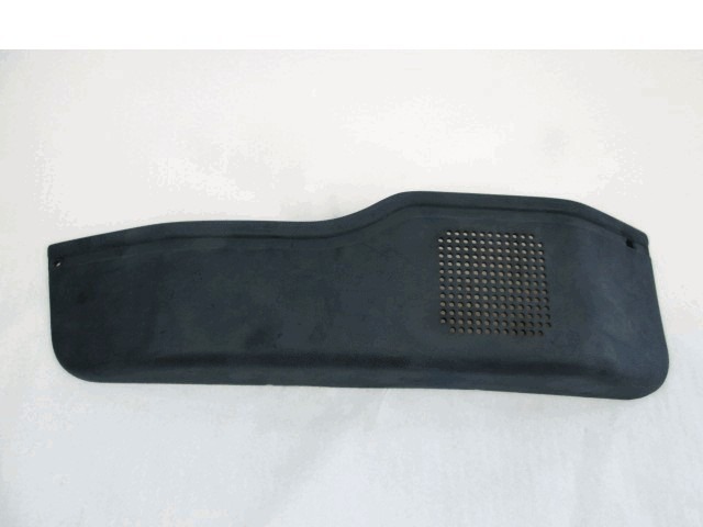 OKRASNE LETVICE VRAT  OEM N.  ORIGINAL REZERVNI DEL FIAT UNO 146 MK1 (1983 -1989)BENZINA LETNIK 1983