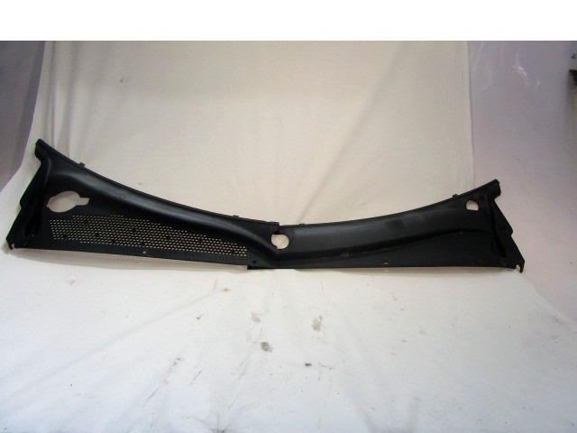 RE?ETKA POD VETROBRANSKIM STEKLOM OEM N. 05067059AA ORIGINAL REZERVNI DEL CHRYSLER PT CRUISER PT (2000 - 2010) BENZINA LETNIK 2001