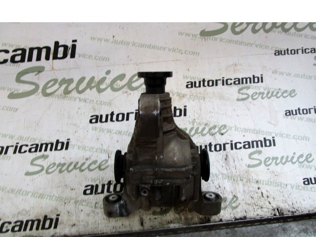 ZADNJI DIFERENCIAL OEM N. 0AC525015C ORIGINAL REZERVNI DEL PORSCHE CAYENNE 9PA MK1 (2003 -2008) BENZINA LETNIK 2003