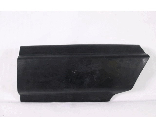 ZUNANJI PROFILI IN LETVE OEM N. 4423018 ORIGINAL REZERVNI DEL FIAT 126 (1972 - 1991)BENZINA LETNIK 1976