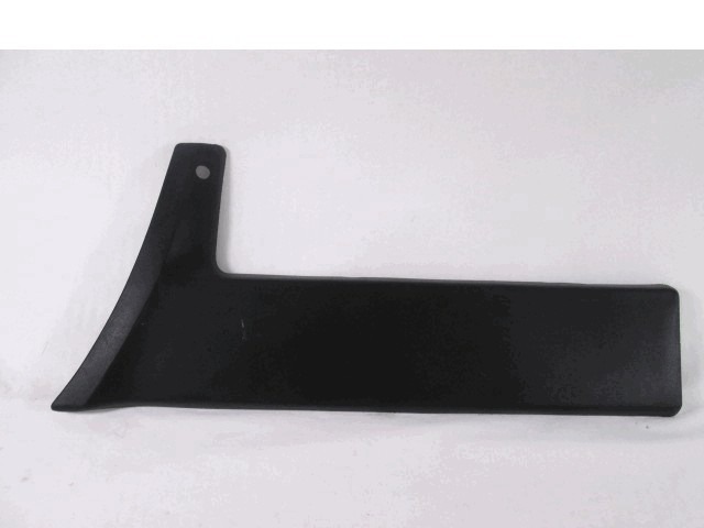 ZUNANJI PROFILI IN LETVE OEM N. 5947739 ORIGINAL REZERVNI DEL FIAT FIORINO 127 (1977 - 1987)DIESEL LETNIK 1983