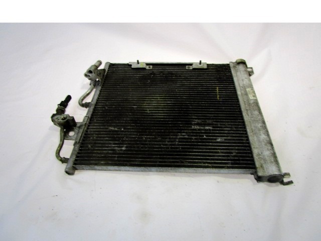 HLADILNIK KLIME OEM N. 13129195 ORIGINAL REZERVNI DEL OPEL ASTRA H A04 L48,L08,L35,L67 5P/3P/SW (2004 - 2007) DIESEL LETNIK 2006